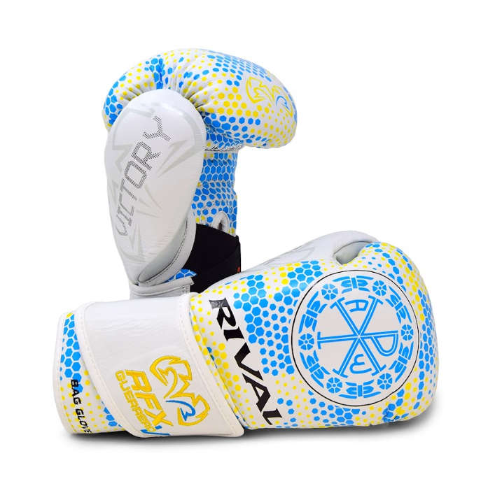 Rival Boxing RFX Guerrero USYK Fight Bag Gloves Undisputed Edition